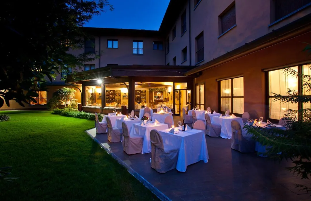 Brianteo Hotel Residence And Restaurant-1