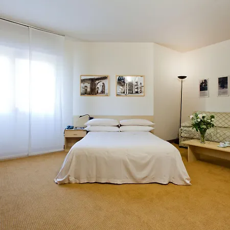Brianteo Hotel Residence And Restaurant-2